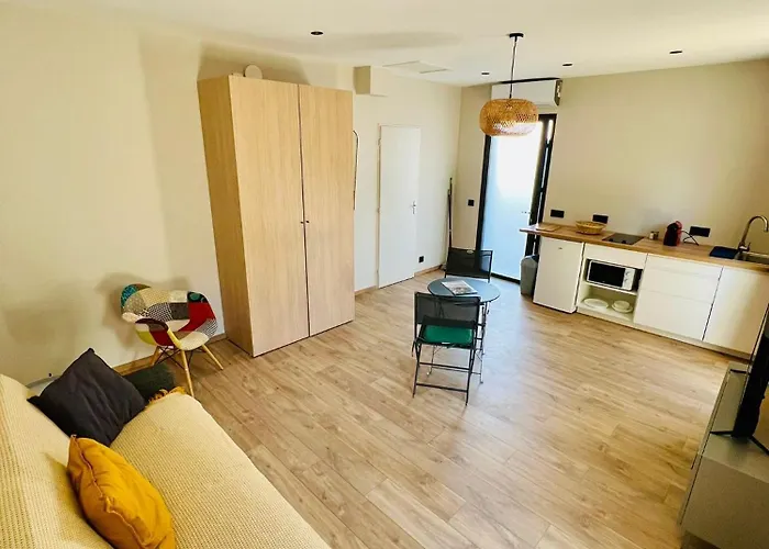 شقة Zina كاسيس